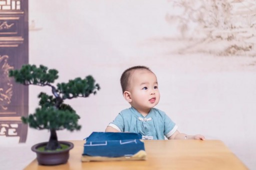 国内私人代生小孩多大用杯子喝水 国内私人代生小孩多大用杯子喝水