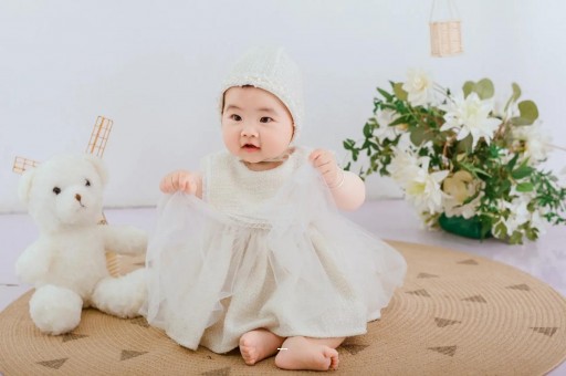 国内私人代生小孩多大开始枕枕头
